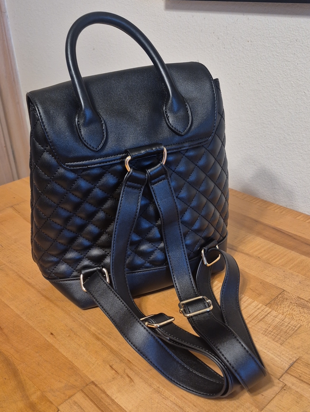 Harrods Quilted Black Backpack Textured Diamond Pattern Gold Tones - Picture 6 of 11